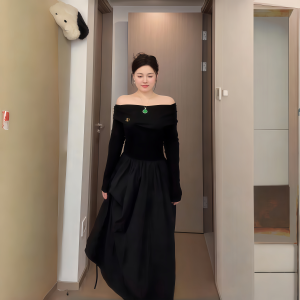 Elegant plus Size French Style One Shoulder Long Dress Hepburn Wind A-Line Skirt for plus Size Women Autumn Winter Fashion