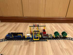Lego City 60052 Cargo Train (preloved)