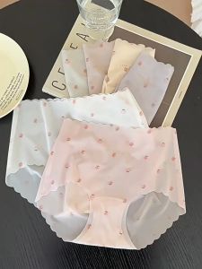 🍓กางเกงชั้นในผู้หญิง🍓ไร้ขอบผ้านุ่มลื่น เรียบเนียนไปกับผิว สวมใส่สบาย ลดอับชื้น ต้านแบคทีเรีย กางเกงในไร้ขอบ NY052