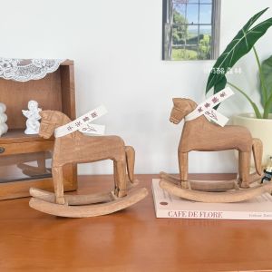 Nordic Style Wooden Horse Rotating Desktop Decoration Real Wood Craft Coffee Shop Photo Prop Success Symbol Home Decor