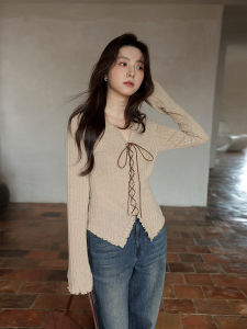 seemon | Áo Thun V-Neck Đeo Đai Lazy Chic Thời Trang
