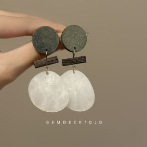 Retro Ethnic Style Irregular round Wood Earrings New Chinese Style Fashionable Small Statement Face Slimming Wooden Stud Earrings