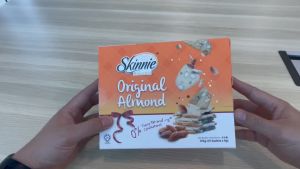 SKINNIE Biscotti: Original Almond 135G - Gift Box (9G x 15Sachet)