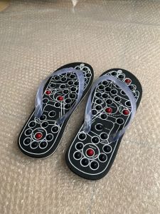Sandal Refleksi / Sandal Rematik Spon Capit / Sandal Pria&wanita