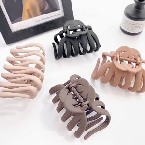 กิ๊บหนีบผมใหญ่ กิ๊บติดผมแบบเรียบๆ เวอร์ชั่นเกาหลี สำหรับผู้หญิง เครื่องประดับกิ๊บติดผมฉลาม Pinapple