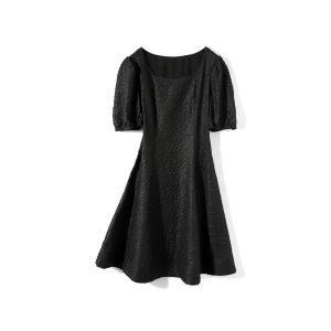 ชุดเดรสทรงเอแขนสั้นทรงเอพิมพ์ลายดอกไม้สไตล์อื่นๆ สำหรับผู้หญิงในชีวิตประจำวัน ฤดูใบไม้ร่วง 2025 ชุดเดรสสีดำ