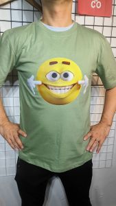 kaos pria premium 3 dimensi H19 smile tshirt oblong animasi katun 24s 100 by Hans  co
