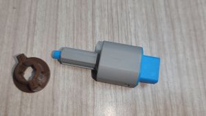 TOYOTA PRODO ALTIS 5PIN BRAKE SWITCH 84340-49085