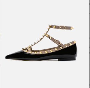 Soft Leather Rivet Flat Bottom Shoes Spring Summer New Pointed Toe Slip-On V Home Shoes Women Comfortable Low Heel Roman Sandals