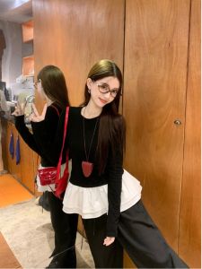 เสื้อยืดคอกลมแขนยาวทรงสลิมฟิตสำหรับผู้หญิง เสื้อชั้นในสีพื้นสไตล์เกาหลี แฟชั่นฤดูใบไม้ผลิ ทรงเข้ารูป เสื้อผ้าทำงาน