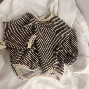 Childrens Clothing 2024 Spring and Autumn New South Korea Fresh Artistic Loose Striped Top Boys and Girls T-shirt All-Matching Basic Bottoming Shirt