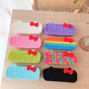 Hộp bút pop it bóp bóng cầm tay giúp Giảm Căng Thẳng Hiệu Quả cho trẻ em cute Trùm Sỉ Gia Thành