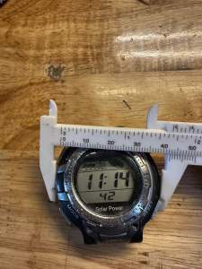 Đồng hồ nam nội địa Nhật máy Japan MIYOTA Seiko Epson  hàng xả đồng giá  kính xước  kính nứt  mặt cũ  dây còn khá tốt