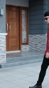 KEMEJA POLOS PRIA LENGAN PANJANG WARNA MAROON MATT CATTON COWOK DISTRO UKURAN M L XL XXL XXXL CASUAL KERJA KANTORAN