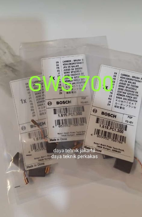 carbon brush GWS 700 Bosch original / spul gurinda Bosch gws700 ...