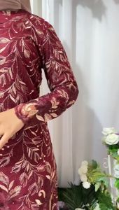 Setelan kebaya tunik twotone aisyah - kebaya modern - pakaian terlaris - outfit kekinian - bahan tulle bordir dengan perpaduan dua warna cantik - baju wisuda kondangan akad nikah pesta