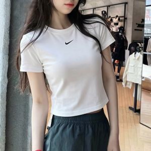 Nike | Áo Thun Thể Thao Nữ Trắng Ôm Sát