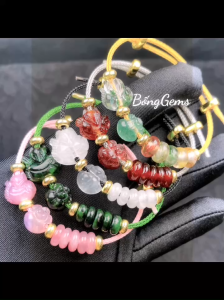 vòng tay nữ hồ ly thạch anh hồng tự nhiên mix đồng điếu và charm túi tiền thạch anh hồng tự nhiên vòng tay đá phong thủy hợp mệnh thổ mệnh hỏa trang sức thiết kế đủ hóa đơn thẻ bảo hành