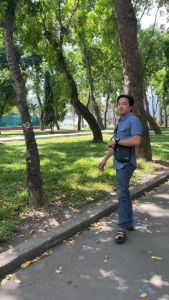 Túi đeo chéo da kiểu ĐỨNG MEN R7 Đen bóng mờ lịch lãm GSR 19