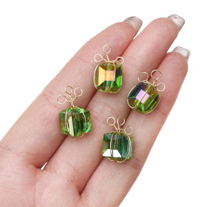 1 Hạt Charm Thủy Tinh Pha Lê Để Làm Đồ Trang Sức Tự Làm - Thiết Kế Chủ Đề Giáng Sinh Dành Cho Vòng Tay Dây Chuyền Trang Trí Túi Xách