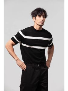 Summer American Style Knitwear Mens Short Sleeve round Neck Young Black and White Two Colors Texture Silm European and American Leisure T-shirt