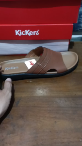 SANDAL KULIT KICKERS PRIA ANTI SLIP AWET DAN KUAT art 020 TAN