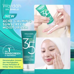 Wardah UV Shield Acne Calming Sunscreen Moisturizer SPF 35 PA+++