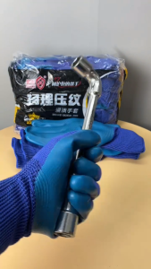 Găng tay lao động phủ cao su xanh dương găng tay làm vườn chống trơn trượt bao tay bảo hộ lao động