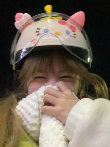 หมวกกันน็อคไฟฟ้า Hellokitty รุ่นฤดูร้อนสำหรับผู้หญิงที่ได้รับการรับรอง 3C น่ารักและตลก ใช้งานได้ตลอดทั้งปี หมวกกันน็อคไฟฟ้าแบบทันสมัย ที่มีความปลอดภัย