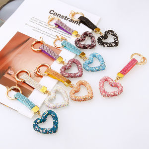 Fashionable Diamond Heart Shaped Keychain Hollow Clay Female Bag Decorations Car Remote Control Pendant Creative Gift Keychain