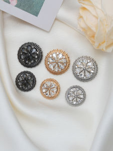4PCS/ Large Rhinestone Luxury Buttons Of Clothing Red Gold AB Shinning Metal Flower Designed Shank Button Sewing Accessories DIY