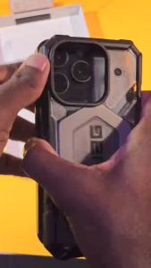 UAG เคสโทรศัพท์มือถือแบบใส ผิวด้าน กันกระแทก มีแม่เหล็ก สำหรับ IPhone 12 13 14 15 Pro MAX