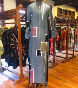 Rhena Dress Viscos by Dian Pelangi LIMITED EDITION Busana Muslim Baju Maxi Gamis Abaya Kaftan Gaun Outfit Busui Pesta Pernikahan Kondangan Casual Formal Wanita Hijaber Korea Cantik Anggun Modis Modern Elegan Mewah Model Korea Terbaru Motif Batik Kekinian