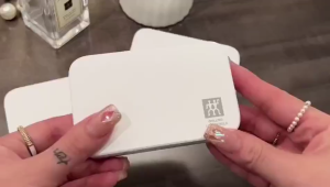 Zwilling nail clippers/manicure tools/nail trimmers/made of stainless steel with a design to prevent nail splatter