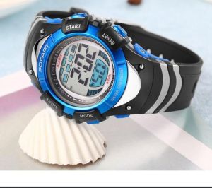 Đồng hồ đeo tay trẻ em phong cách thời trang lịch lãm dễ sử dụngchống nước chất lượng cao.