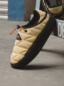 Fuzzy-lined Slippers with Collapsible Heel
