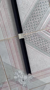 Nẹp nhôm V Trang trí 1 cây dài 3 mét vận chuyển cắt đôi đủ size