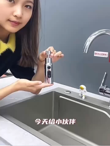 【SG Inventory】Universal swivel faucet faucet spout extension aerator kitchen basin multi-function splash-proof shower head