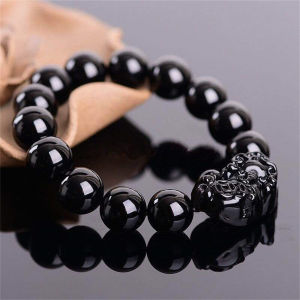 Feng Shui Wealth Bracelet Pixiu Good Luck Bracelet Black Obsidian Stone Crystal Beads Bracelet for Women Men Prayer Jewelry Gift