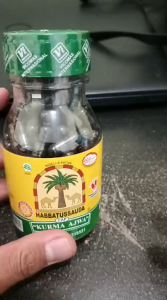 Habbatussauda "KURMA AJWA" 210 Kapsul