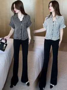 อินเทรนด์ ลายทาง หลวม เสื้อเชิ้ตแขนสั้นผู้หญิงพอดี ฤดูร้อน 2024 มีสไตล์ พรางหุ่น คลุมท้อง หลากหลาย เสื้อท่อนบน โพลีเอสเตอร์ ไฟเบอร์