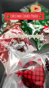 100 PCS Self-sealing Christmas Cellophane Treat Bags 4x4 Inch Plastic Santa Goodie Candy Cookie Loot Gifts Ziplock Bags Bulk Pouches for Christmas Party Favors Supplies Decorations Holiday Xmas Decor