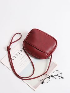 Minini Soft Leather Crossbody Bag Womens Simple Fashion Time Machine Design Student Small Bag Versatile Minimalist Slant Bag