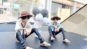 patung One Piece figure Luffy Yukino Kereta Aksesori car interior mount universal decoration accessories car toy accessories car cute decoration toy for car dashboard