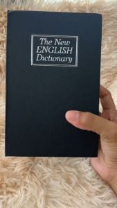 COD KIRIM CEPAT Kotak Brankas Buku Kamus Penyimpanan Uang Emas Sertifikat Tahan Api Password Key Box