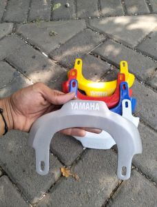 Cover Lampu Stoplamp Yamaha FIZ R Lis Body Cover Body Lampu Belakang Yamaha FIZ R F1ZR Force1 Vega