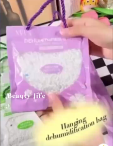 【B5T5】Wardrobe Hanging Moisture Absorbent Bags Anti-Mold Desiccant Packets Closet Cabinet Dehumidifier Bag