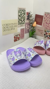 SCPPLaza รองเท้าแตะเด็ก แบบสวม Yroon Y72 Kuromi คุโรมิ ลิขสิทธิ์ sanrio แท้ 100% ใส่สบาย แห้งไว ขนาดเบอร์ 24-35