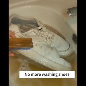 🔥Extra thick🔥 [30pcs] Shoe Cleaning Wet Tissue Quick Wipes Sneakers Care Shoes cleaning Solution wet Wipe Sneaker