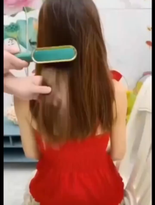 【READY STOCK Same-Day Ship】Electric heating rod hand straight hair comb LCD display temperature Negative ion constant temperature care
